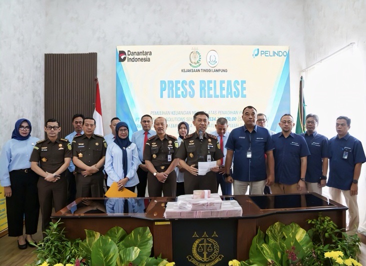 Kejati Lampung Berhasil Tagih Piutang Pelindo Rp1,53 Miliar ke Perusahaan Energi